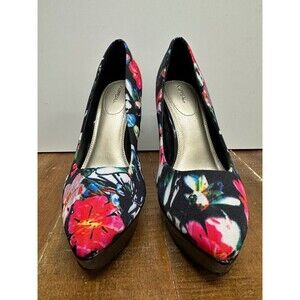 Xappeal Kaylin women size 8 stiletto heels textile multicolor flower design Shoe